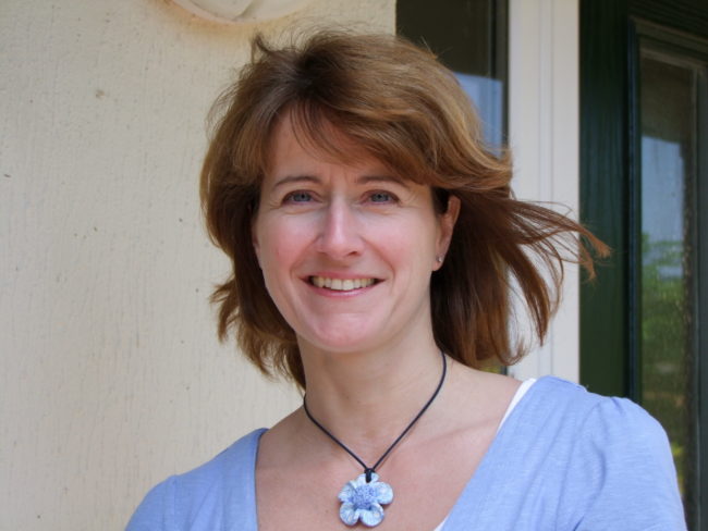 Charlotte Farrant – Owner Pilates Teacher
